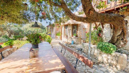 Rustic Retreat - Private Pool in Nature's Embrace - Foto 4, Garden