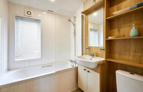 Little Gem Lodge with Hot Tub - Foto 23