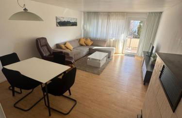 Zentral gelegene Wohnung nahe Flughafen und Messe - Foto 1