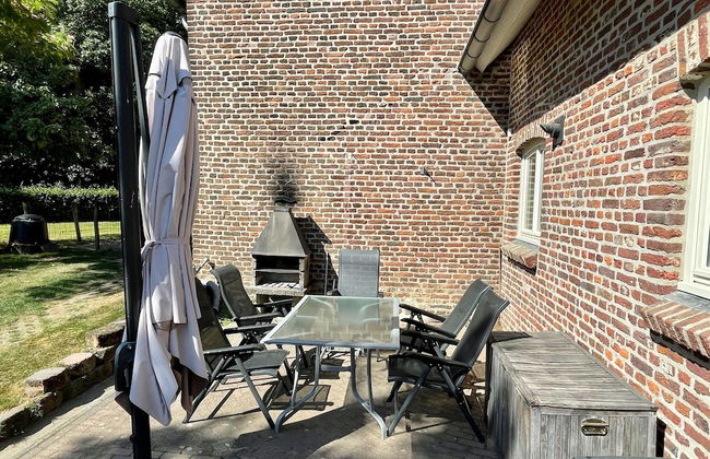 Coachman's House Near Roermond With Garden - Photo 14