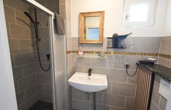 Black Tiger Seaside - Ferienwohnungen direkt am See - Foto 3