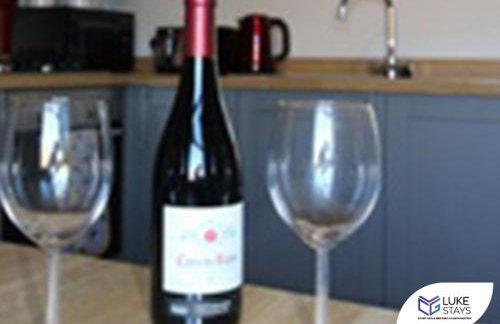 Luke Stays - Alum Waters - Foto 9