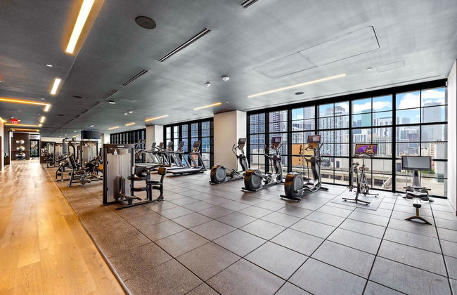 Ultimate Elegance Studio with Panoramic City Views - Foto 59