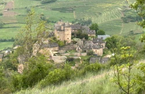Gite Entre Causse et Vallon, tout confort pour 4 personnes dans grange rénovée au coeur de l'Aveyron - Photo 22