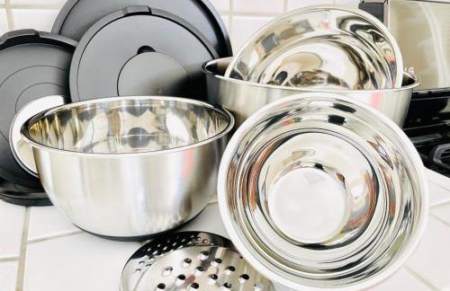 2 BR 2 BA - Eco House and Garden Vacation Retreat and Remote Workspace for Families, Couples and Solo Travelers in Coveted Culver - Foto 20