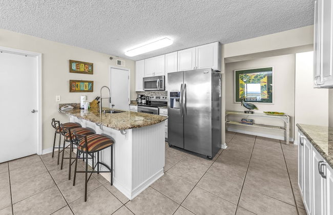 Harbor Place Condominiums by Hosteeva - Photo 29