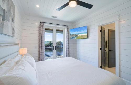 Water's Edge - Luxury Lakefront Beach House with Private Pool & Community Amenities - Foto 27