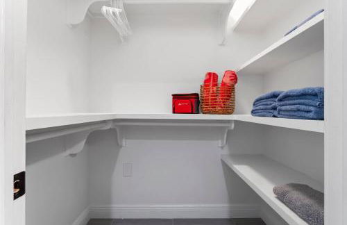 Suite Flamingo Pointe with Shared POOL - Foto 16