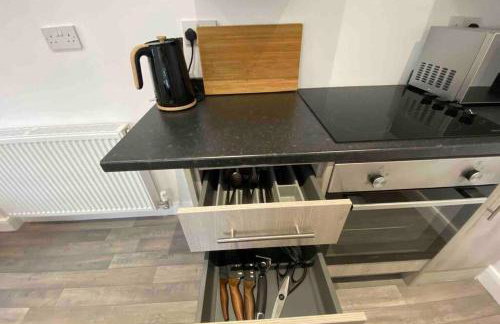 Cozy Self-Contained Suite with Own Entrance - Foto 11