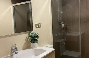 HomeOffice with Church Views - Foto 37