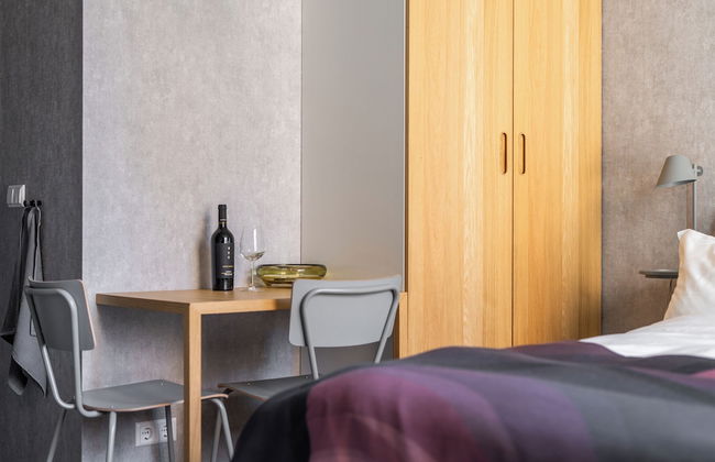 348 Suites Buitenhof Short Stay - Photo 14