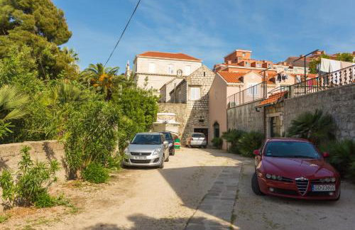 Dvori With Garden, Free Parking Next To Sea - Photo 41