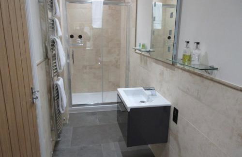 The Saddle Room - Photo 64