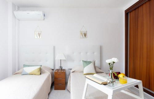 Home2Book Bright Center Santa Cruz, Wifi - Foto 16