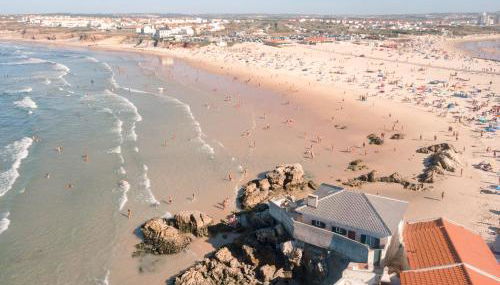 Casa da Rocha - Totalmente Renovada - Foto 2