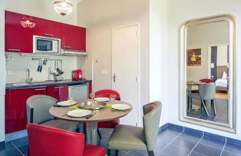 Apparthôtel Tempologis - Chateau de la Rochette - Foto 11