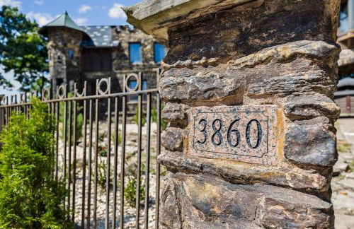 Enchanted Castle - Your Royal Getaway Awaits - Foto 49