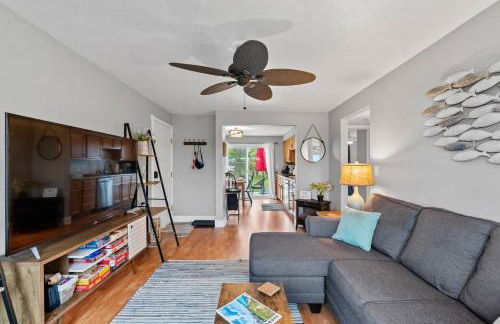 Beachside Condo w Stunning Lake Views - Foto 8