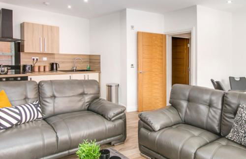 Pluxa The Hideaway - Fully private serviced apartment & parking - Foto 2