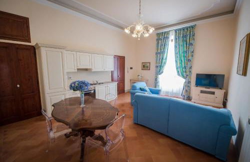 Villa Gerini Villa con Piscina e Ampi Spazi - Foto 34