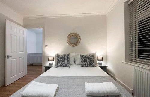 Charming 3-bedroom family home - Foto 8