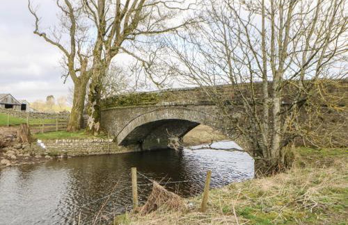 East House - Photo 28