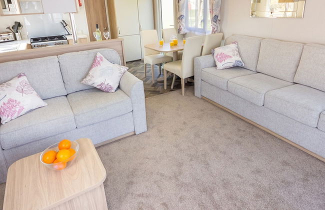 Moffat Manor Holiday Resort - Photo 14