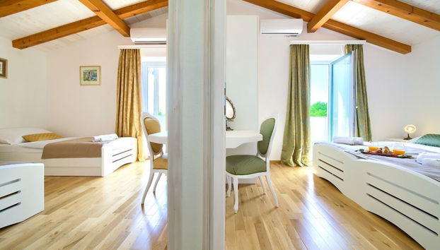 Villa Bodulova - H - Foto 2, Habitación