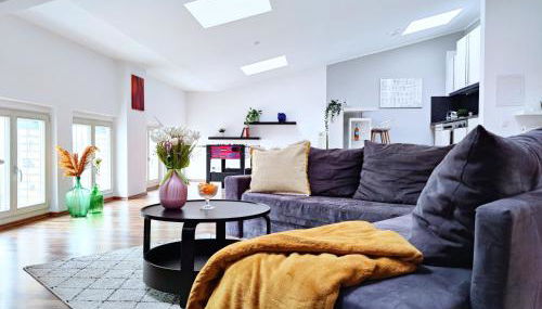 Großes modernes Loft mit Tischkicker, Billiard und Heimkino in Uni und Klinik Nähe - Foto 4