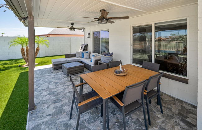 Peoria Oasis on Golf Course Pool Putting Green - Foto 28