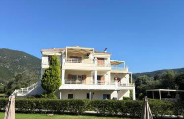 KTENA RESIDENCE-Ktena Accomodation - Photo 1