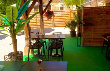 La biche au bois piscine chauffee jacuzzi - Foto 9