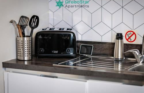 GreenStar Apartments Dundee - Short Walk Away Into Dundee City Centre - CLICK FOR OPTIONS - 6 PROPERTIES AVAILABLE FROM 1 TO 3 BEDROOMS ALL IN SAME BUILDING IDEAL FOR GROUP STAYS - Photo 56