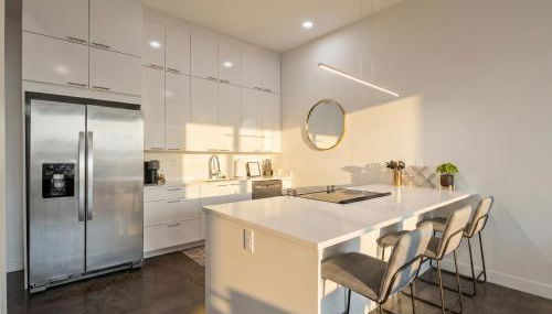 Chic Downtown Condo Steps from UIowa & Nightlife - Foto 5