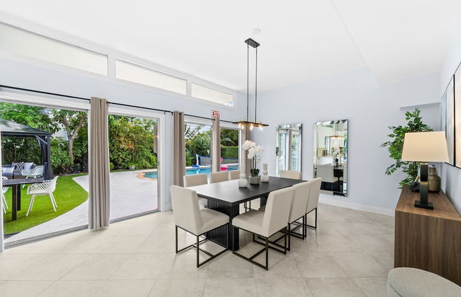 4BR Intracoastal Retreat With Pool, Games & More! - Foto 68