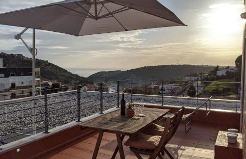 LovelyStay - Sesimbra 3BDR Apartment W/Terrace - Foto 1