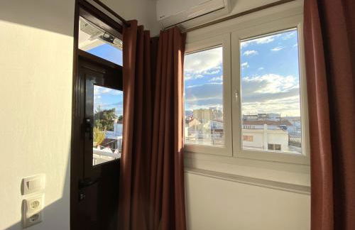 Classic 2 Bedroom Apartment Next to Metro - Marousi - Foto 9