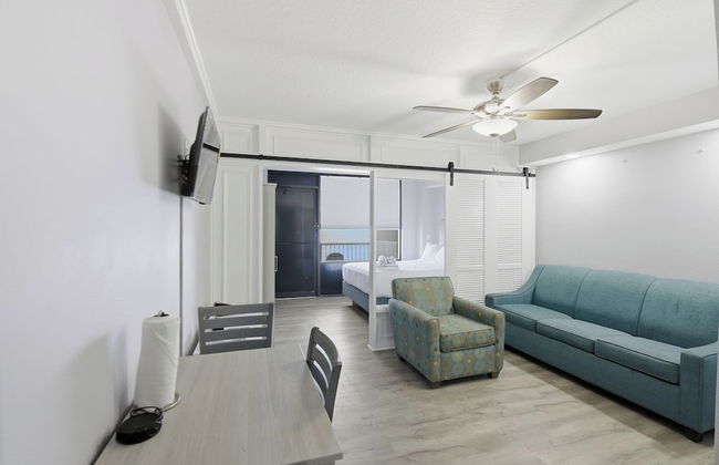 The Maverick Resort - Photo 35