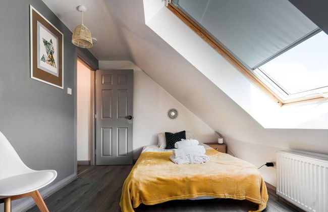 Family Holiday Home With Hot Tub Sleeps 8 - Foto 7