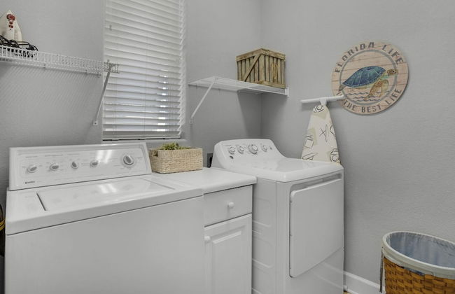 4BR Home, Private Pool, Steps From Beach, Minutes to Top Attractions - Foto 25