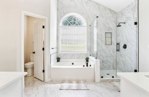 Elegant Mableton Retreat-Close to Amphitheater - Foto 26