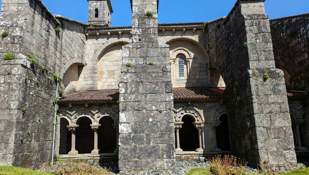 Extérieur de la collégiale