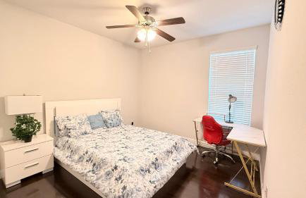 Modern Family Fun Home near AT&T Stadium, Rangers,6Flags, Epic Water Park - Foto 13