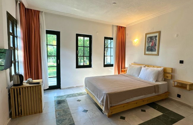 Club Mel Holiday Resort - Photo 53