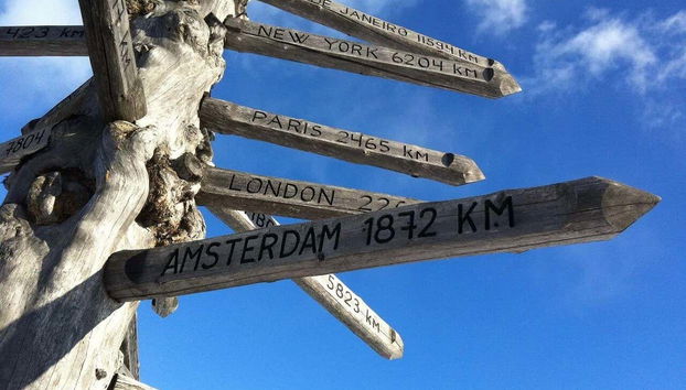 Distances entre le village du Père Noël et le reste du monde