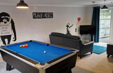 Hereford - Finch House - Modern 4 Bedroom House Located in South Hereford, Dog Friendly With Nearby Countryside, Pool Table, Sleeps up to 10 Guests - Hosted by RENTMYHOUSE - Foto 13