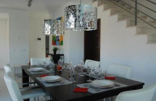 Holiday Home Moderne Villa mit privatem Pool und Meerblick by Interhome - Foto 15