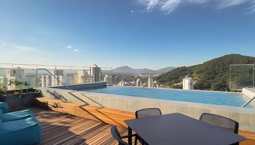 Studio moderno com cama Queen e piscina perto da Oktoberfest! - Foto 3