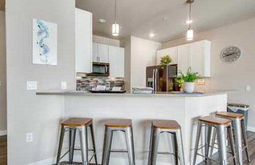 Modern South Pier Condo on Sheboygan River! - Foto 8