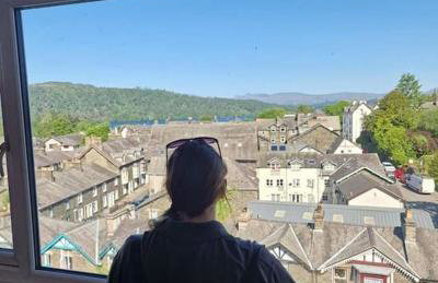 Townhouse - 6 Bed Hot Tub House - Photo 10